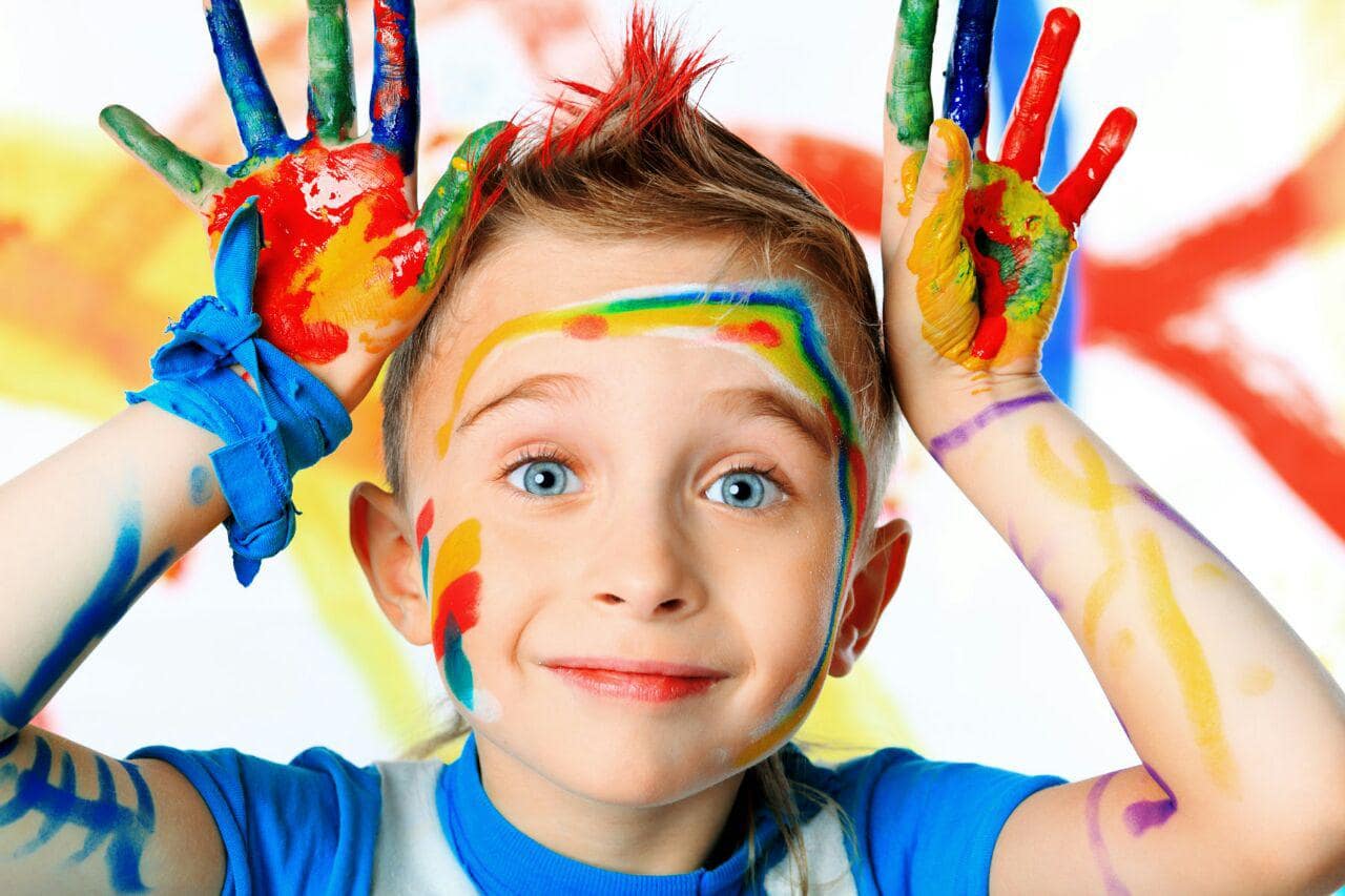 آموزش آشنایی با رنگ به کودک